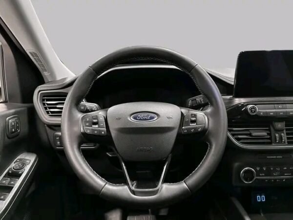 Ford Kuga Plug-in Hybrid – Image 25