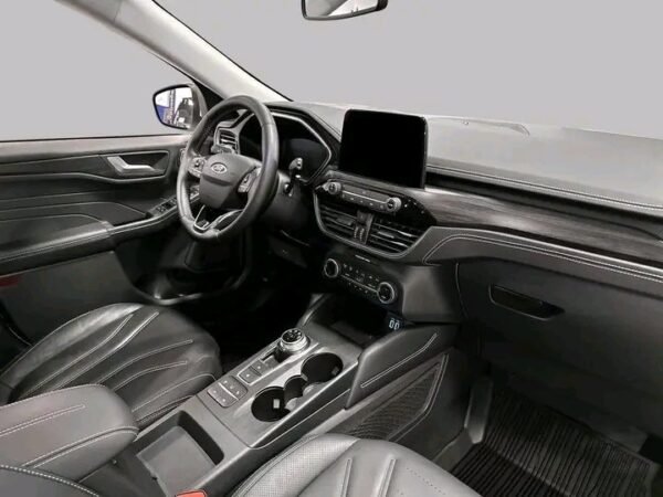 Ford Kuga Plug-in Hybrid – Image 6