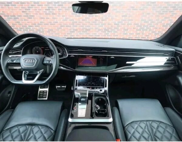 Audi Q8 – Image 10
