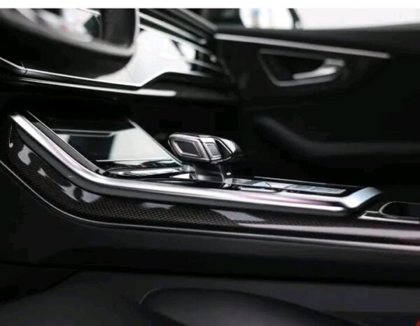Audi Q8 – Image 3