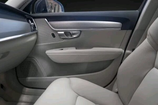 Volvo S90 – Image 14
