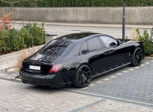 Rolls-Royce Ghost Black – Image 9