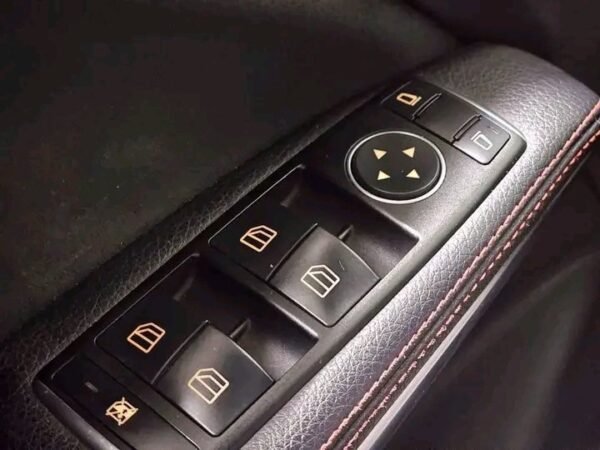 Mercedes-Benz CLA – Image 16