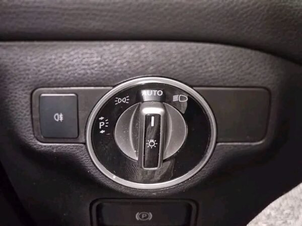 Mercedes-Benz CLA – Image 5