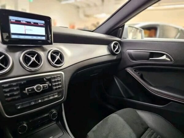 Mercedes-Benz CLA – Image 23