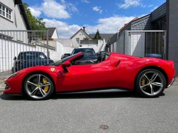 Ferrari 296 GTS Spider – Image 8