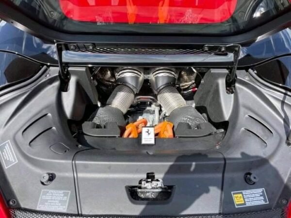 Ferrari 296 GTS Spider – Image 2