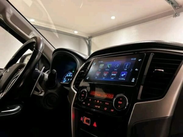 Mitsubishi L200 – Image 21