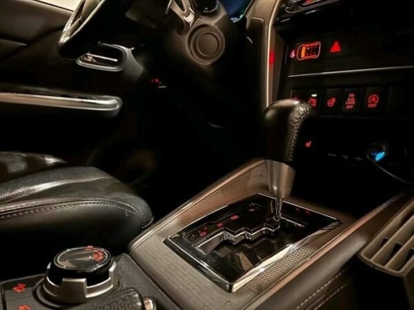 Mitsubishi L200 – Image 18