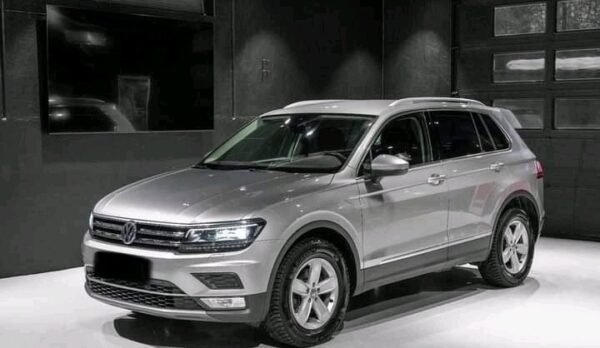 Volkswagen Tiguan – Image 12
