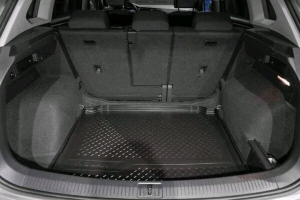Volkswagen Tiguan – Image 21