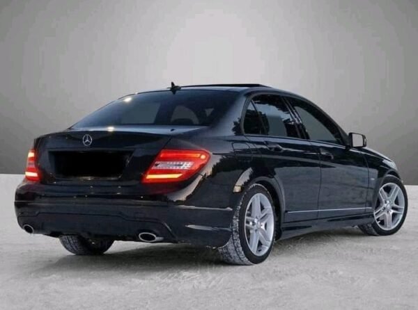 Mercedes-Benz – Image 7
