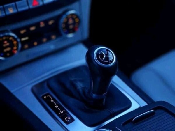 Mercedes-Benz – Image 8