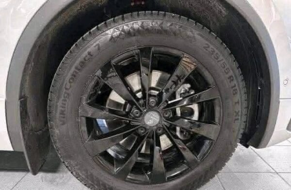 Volkswagen Tiguan – Image 18