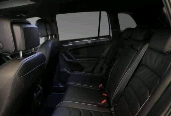 Volkswagen Tiguan – Image 13