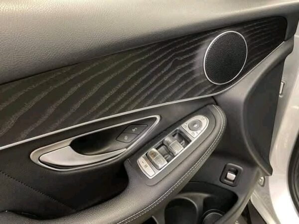 Mercedes GLC – Image 18