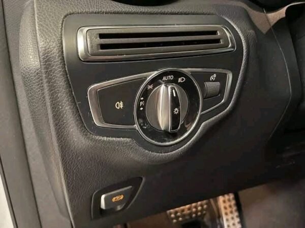 Mercedes GLC – Image 10