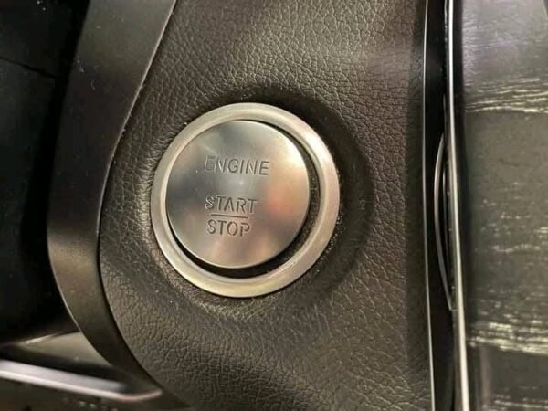 Mercedes GLC – Image 12
