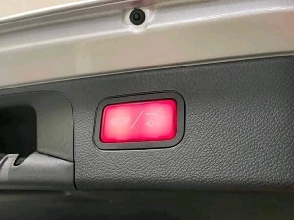 Mercedes GLC – Image 20