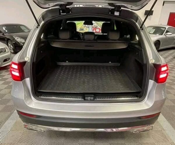Mercedes GLC – Image 22