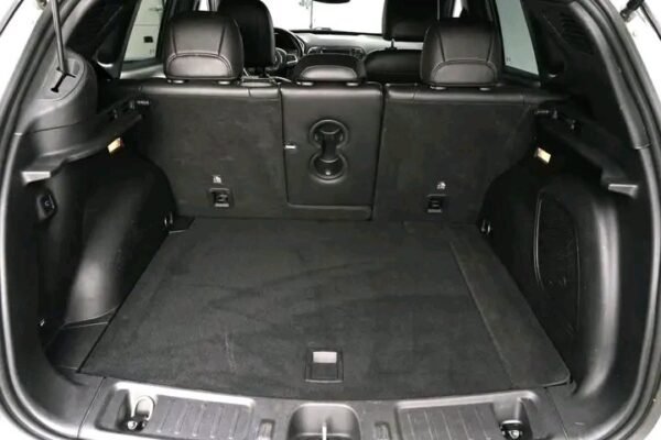 Jeep Compass – Image 11