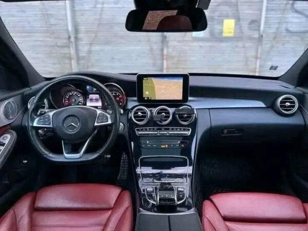 Mercedes-Benz C-Class – Image 8