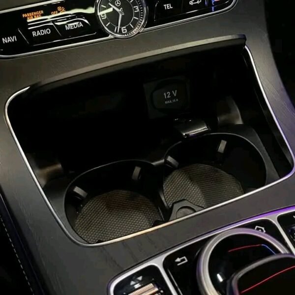 Mercedes Benz E-Class – Image 15