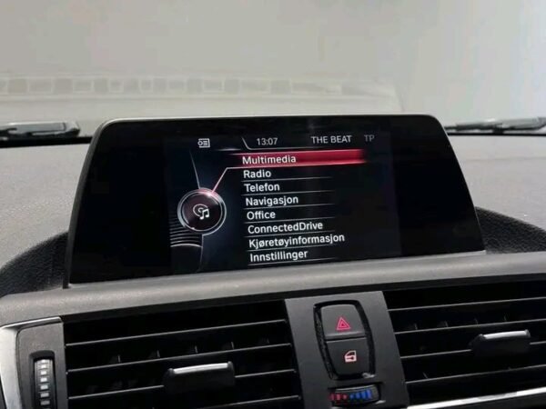BMW 1 Series – Image 15