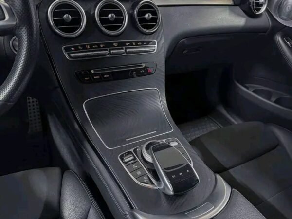 Mercedes-Benz GLC – Image 3