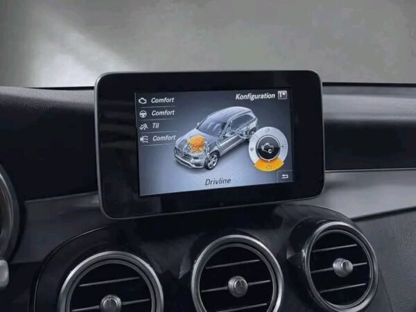 Mercedes-Benz GLC – Image 14