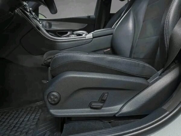 Mercedes-Benz GLC – Image 15