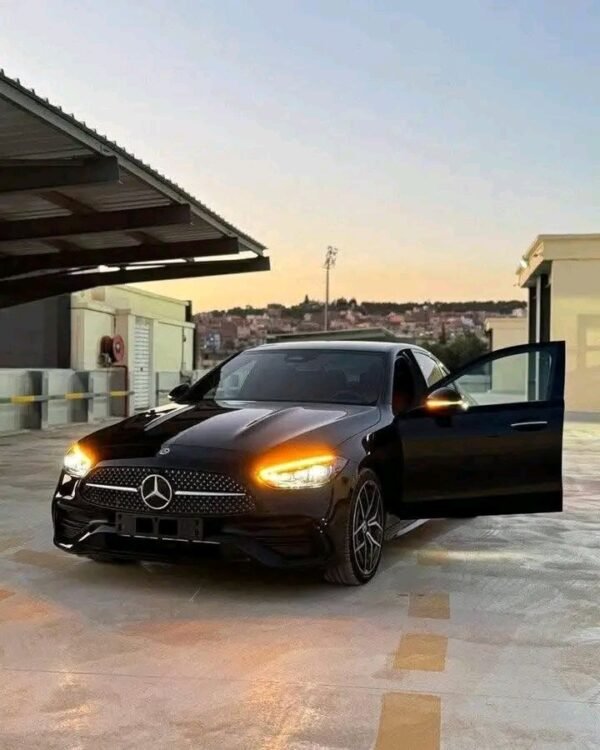 MERCEDES C220 4MATIC – Image 12
