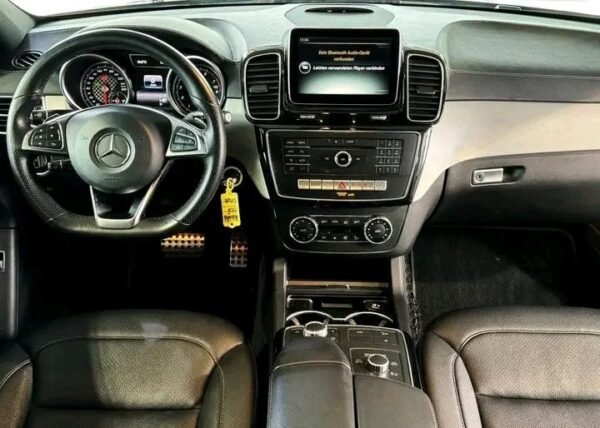 Mercedes-Benz GLE – Image 8