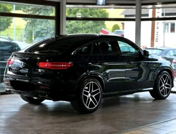 Mercedes-Benz GLE – Image 15
