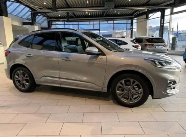 Ford Kuga FHEV – Image 12