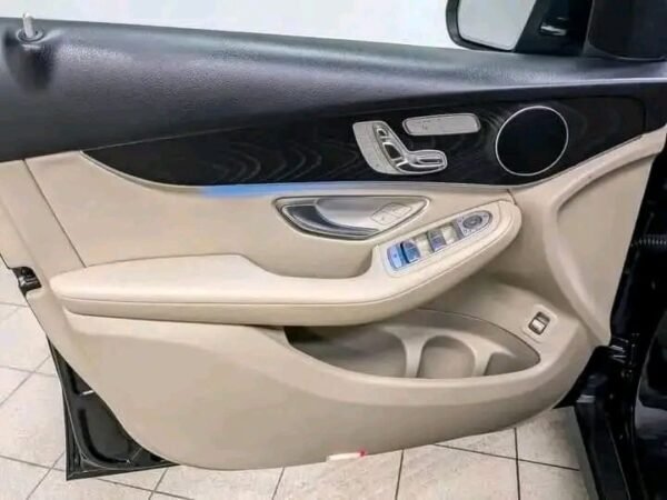 Mercedes-Benz GLC Coupé – Image 9