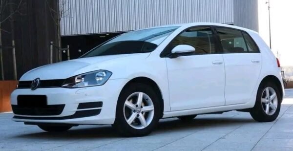 Volkswagen Golf – Image 3