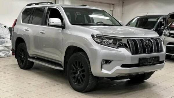 Toyota Land Cruiser – Image 7