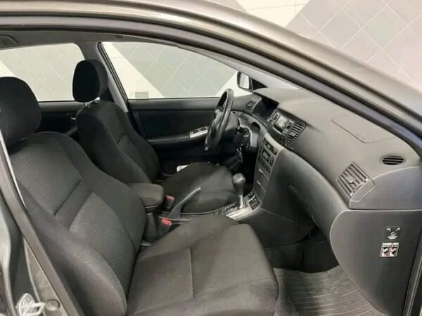 Toyota Corolla – Image 12