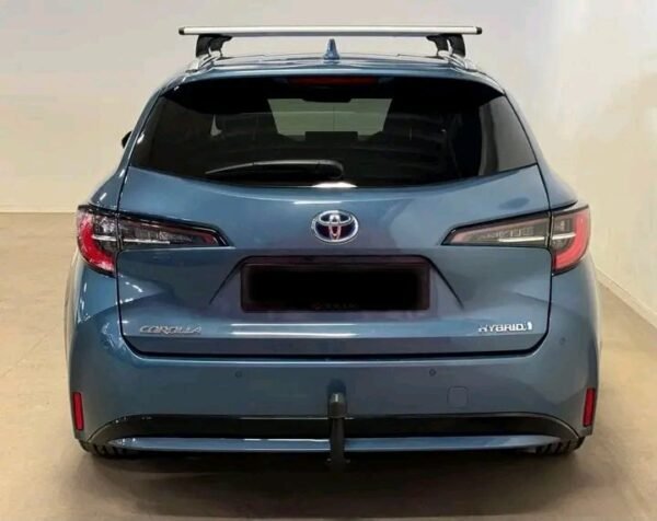Toyota Corolla – Image 11