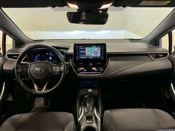 Toyota Corolla – Image 16