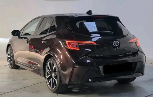 TOYOTA COROLLA HYBRID – Image 7