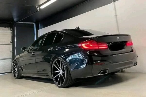 BMW 5-series – Image 8