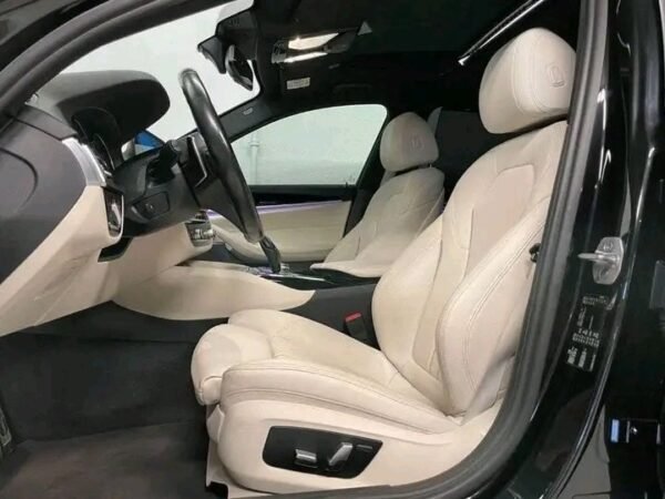 BMW 5-series – Image 27