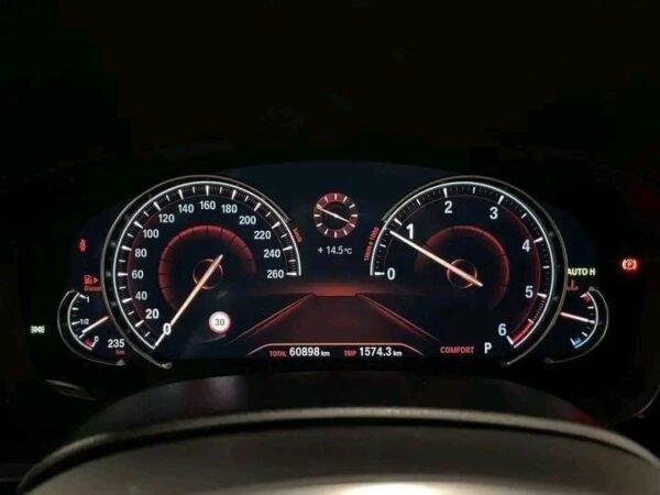 BMW 5-series – Image 9