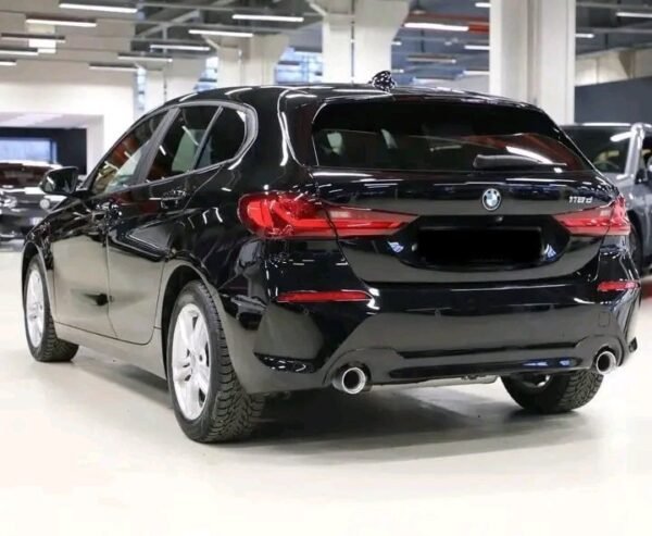 BMW 1 Series – Image 10