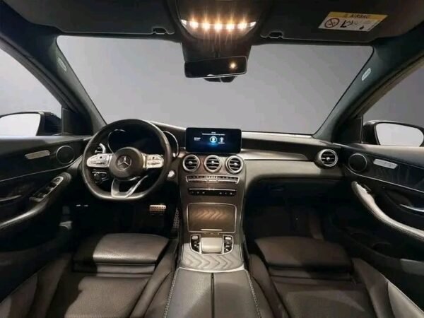 Mercedes-Benz GLC – Image 14