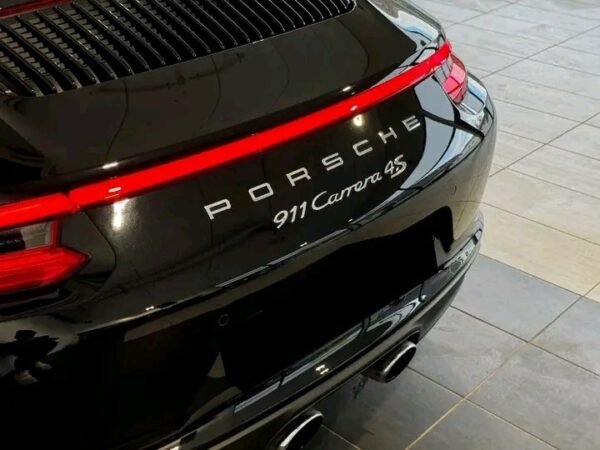 Porsche 911 CARERRA – Image 12