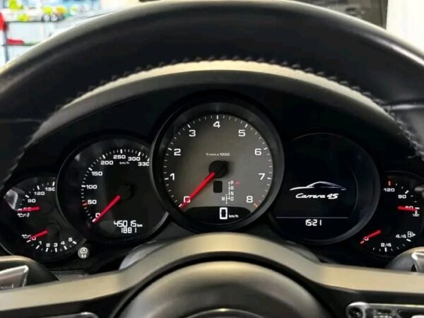 Porsche 911 CARERRA – Image 5