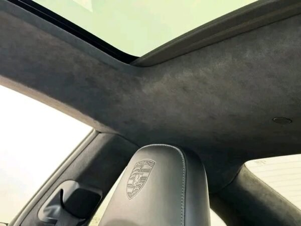 Porsche 911 CARERRA – Image 21